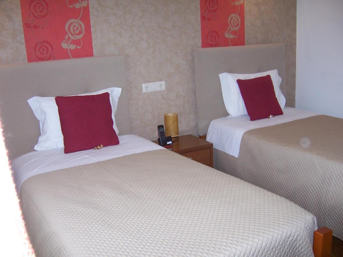 Hotel Santa Apolonia Bragança Eksteriør bilde