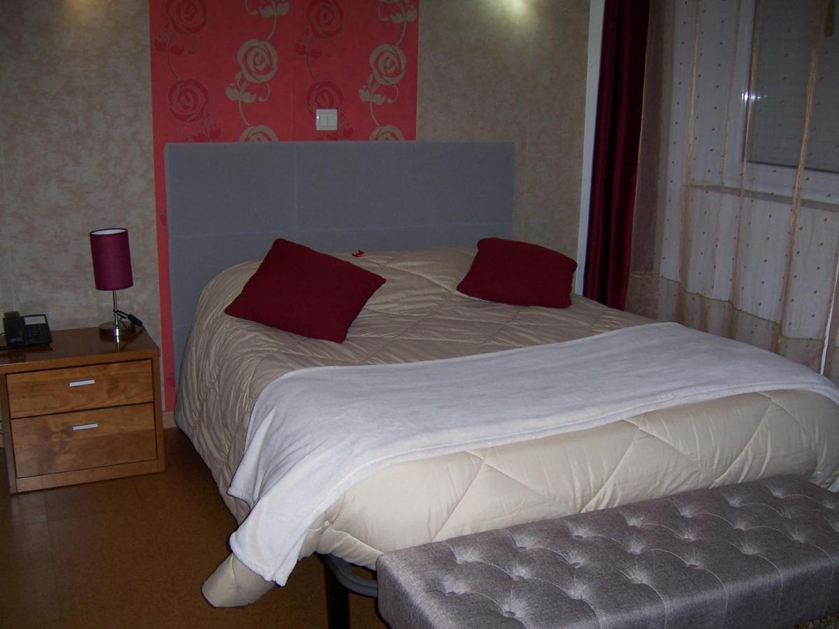 Hotel Santa Apolonia Bragança Eksteriør bilde